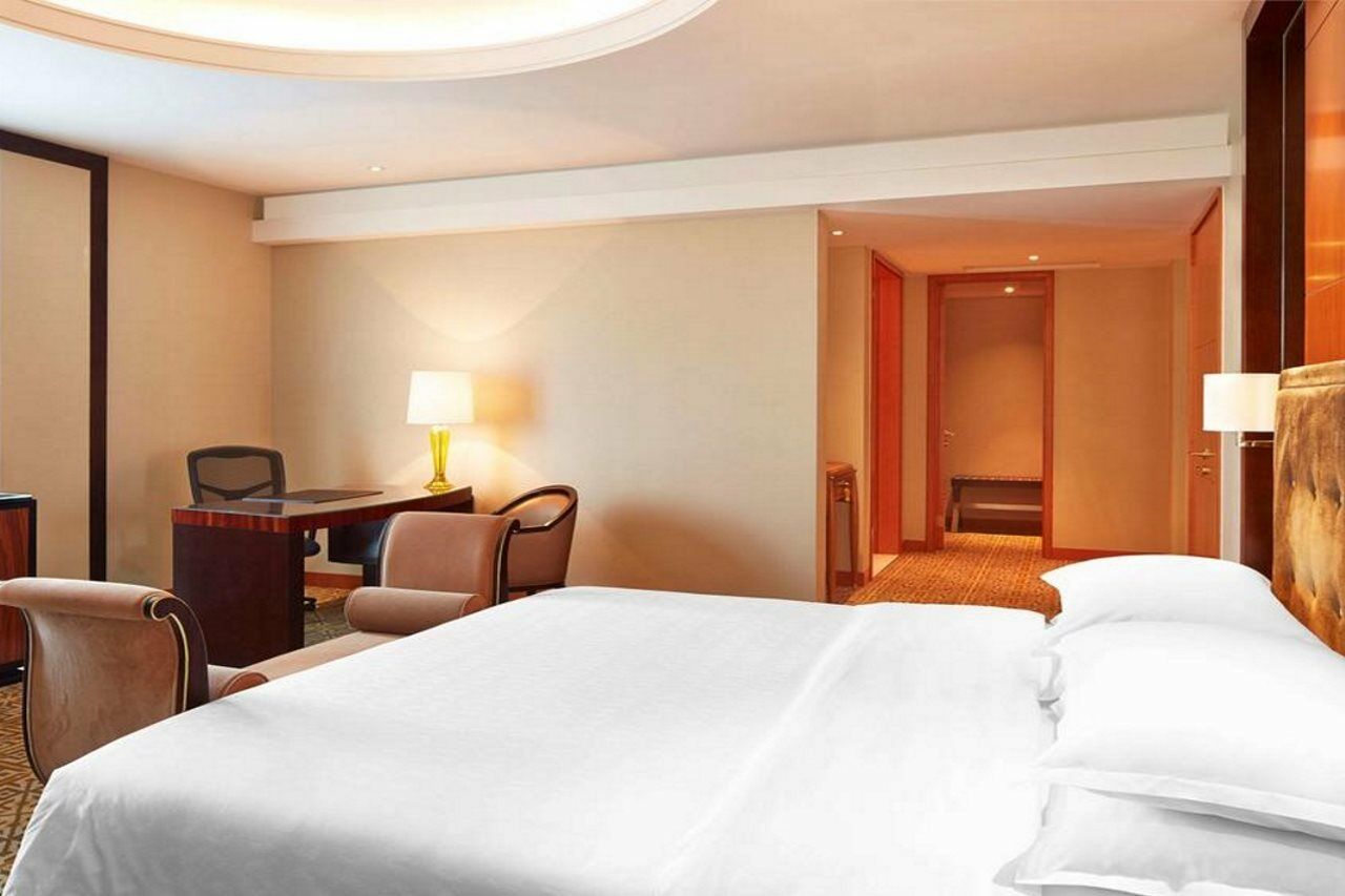 Sheraton Jinan Hotel Eksteriør billede